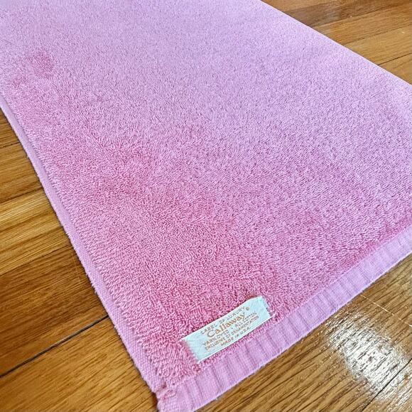 Vintage Callaway Pink Hand Towel – 16” x 26” All Cotton, Made in USA - Picture 3 of 11
